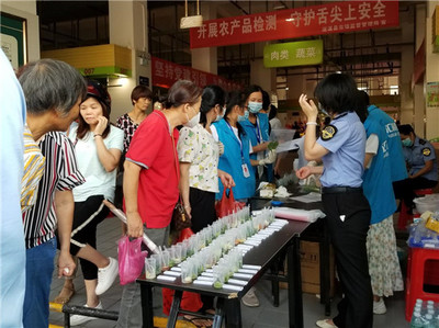 抽檢與送檢雙管齊下，筑牢佳節(jié)食品安全防線——遂溪縣市場監(jiān)督管理局開展專項監(jiān)督檢查活動